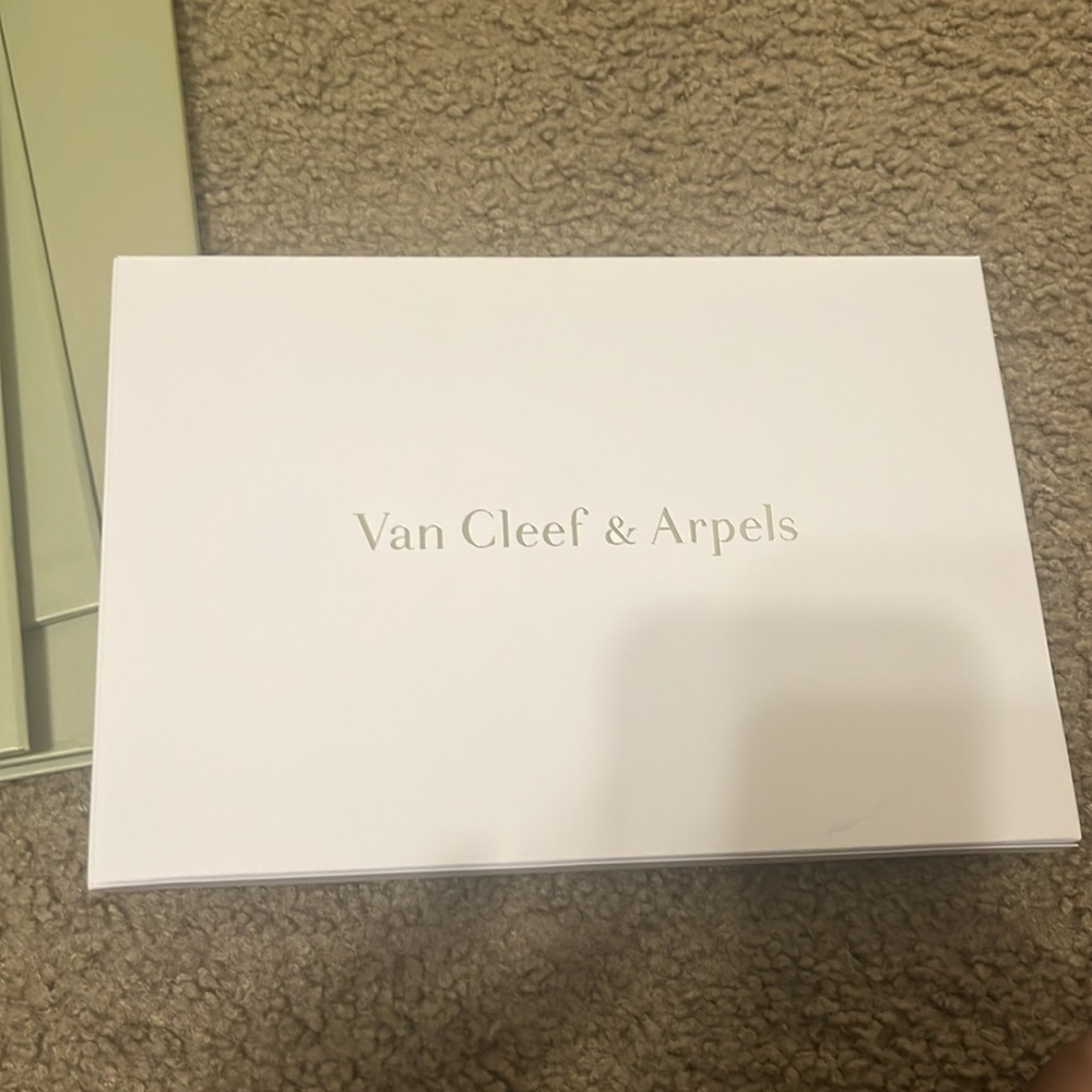 Box Only, Van Cleef & Arpels - image 4
